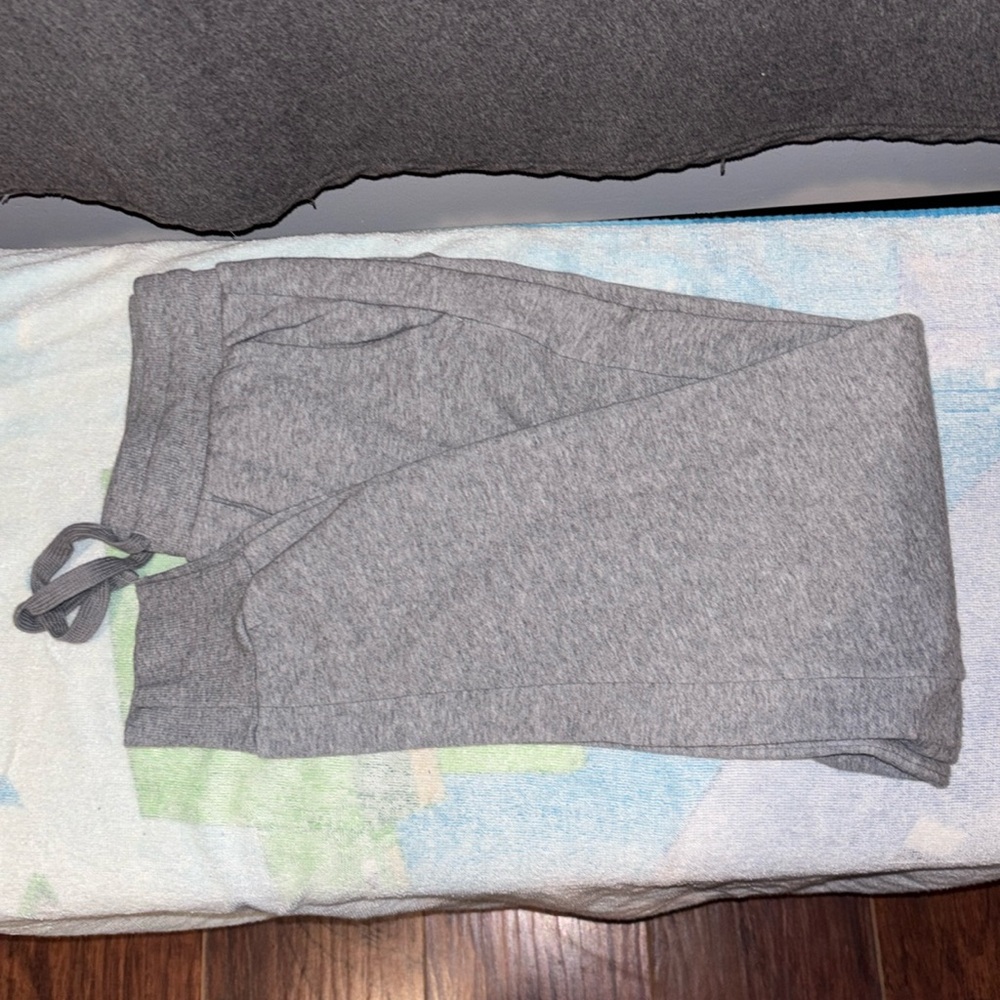 Women’s sweatpants